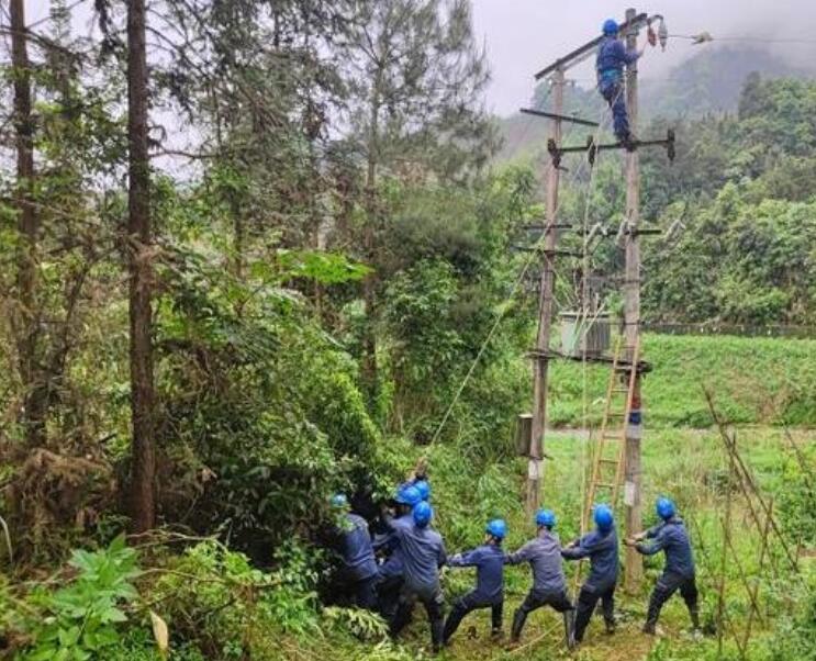 廣西電網受強對流天氣影響用戶基本恢復供電