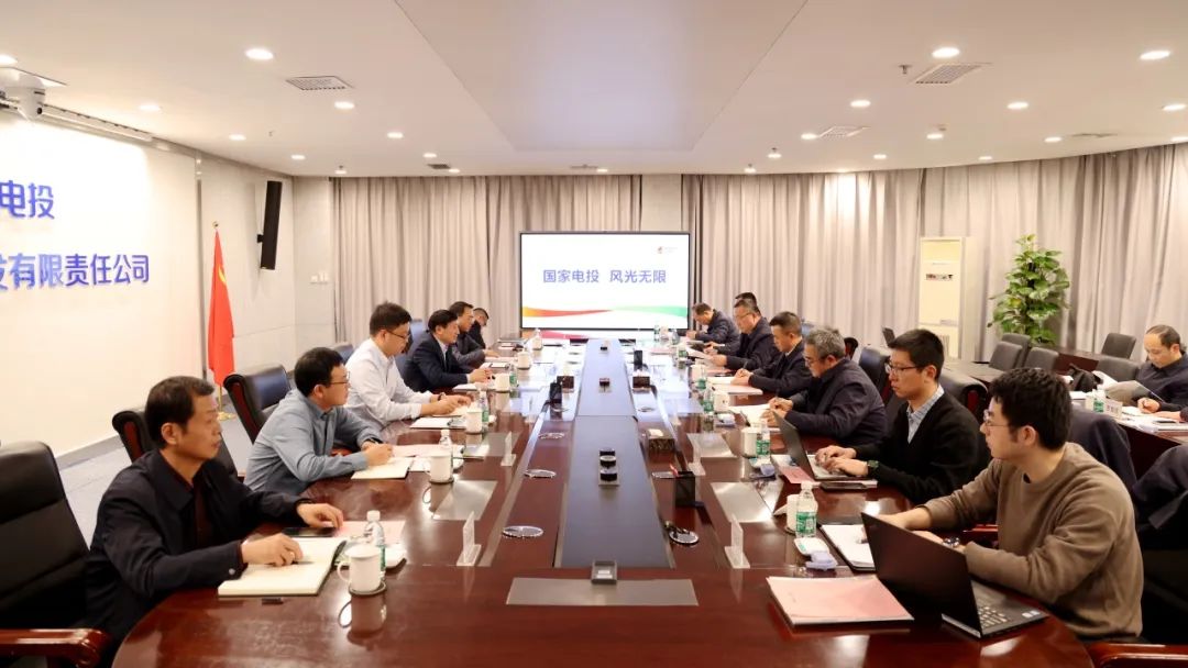 黃河水電公司黨委書記、董事長(zhǎng)姚小彥會(huì)見東方電機(jī)黨委書記、董事長(zhǎng)鄢志勇