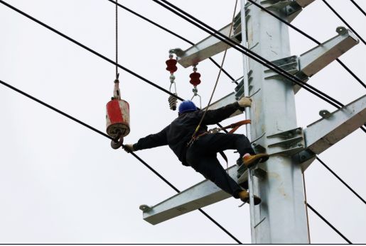 國網(wǎng)利辛縣供電公司：給力城市建設(shè) 改善群眾生活